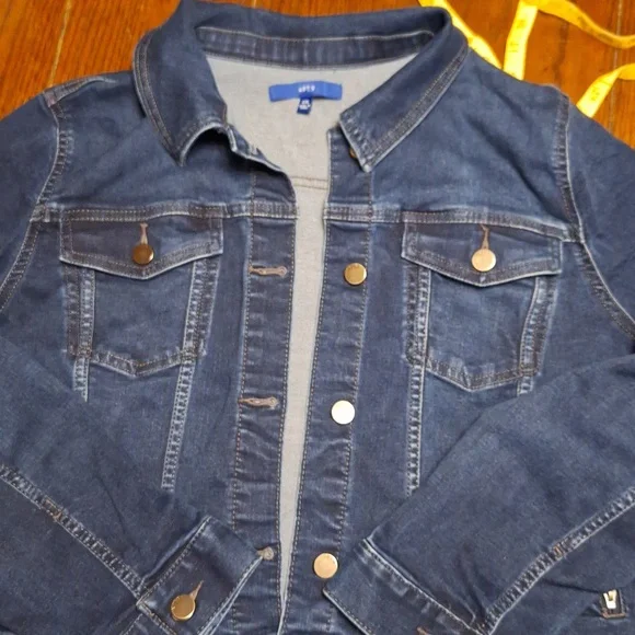 【送料無料】Size:XXL 新品 THE APARTMENT BLUE Tシャツ light blue　水色 Smeraldo XL New 2025 | Marelago Camping